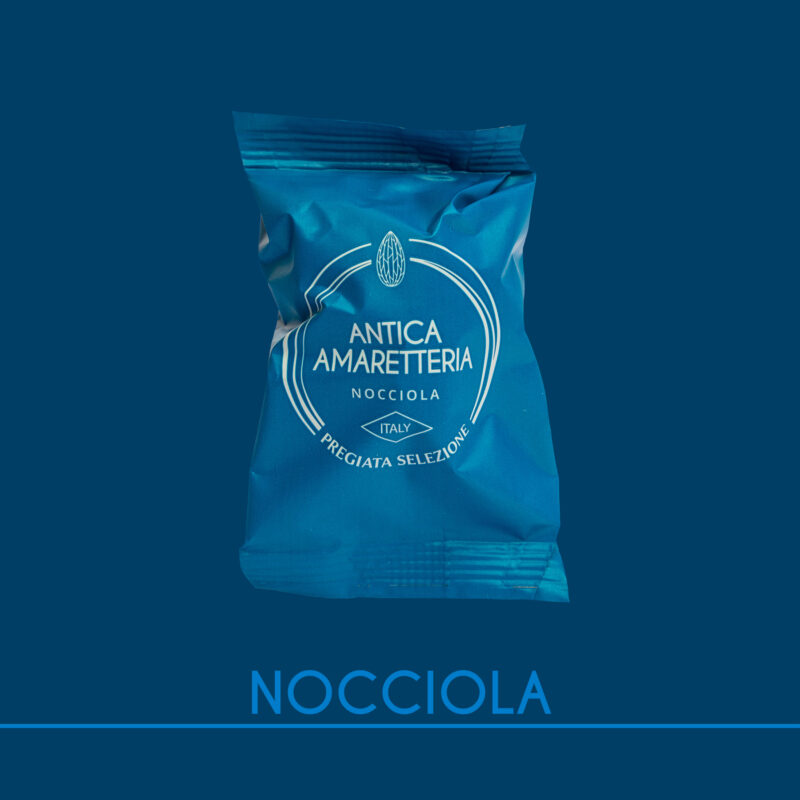 Morbidi amaretti assortiti in latta