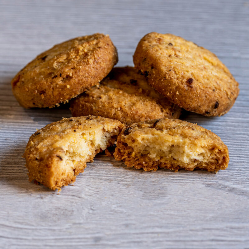 Biscotti salati, Cipolla, Mais ed Asiago